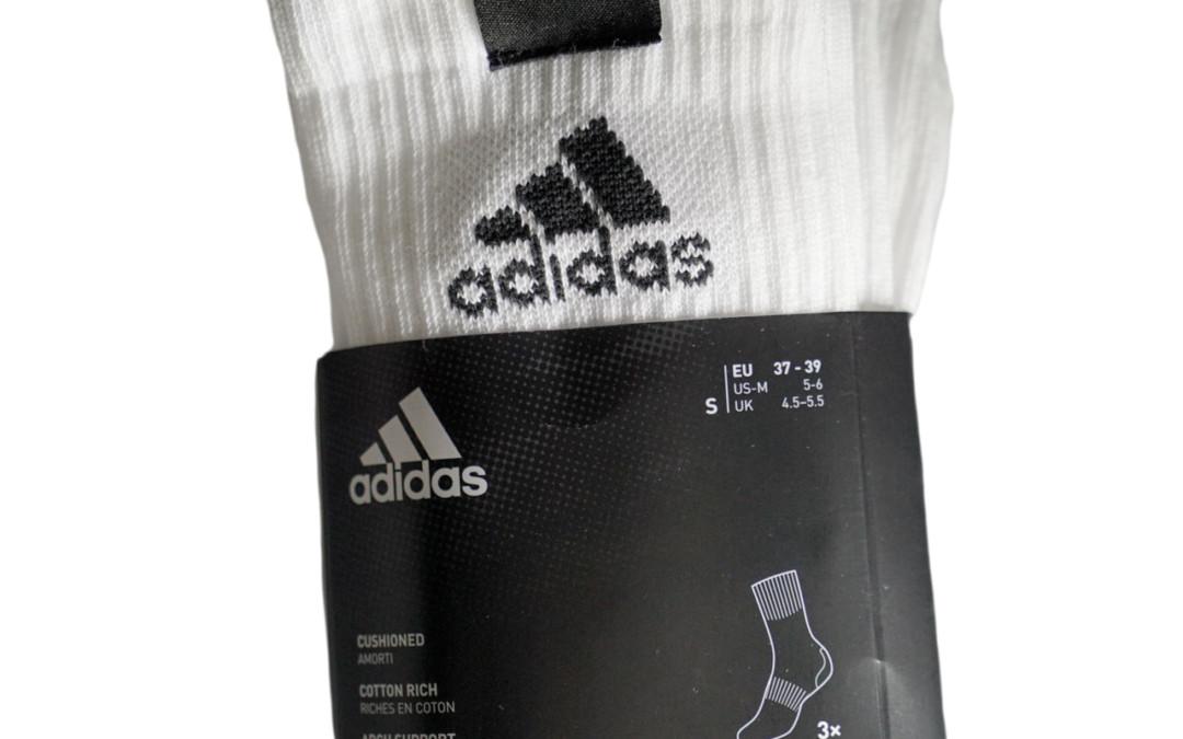 Adidas sukat 3 paria logolla