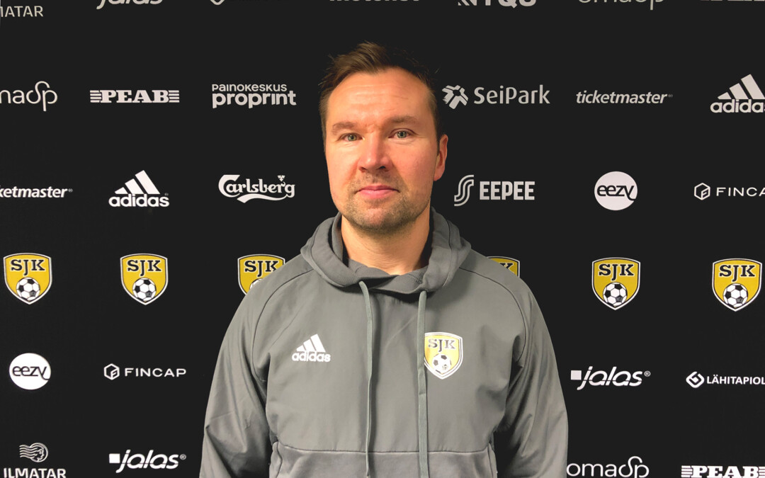 Seinäjoen Jalkapallokerhon päävalmentaja kaudella 2024 on Toni Lehtinen
