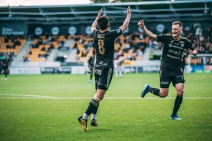 SJK juhli Pohjanmaan derbyssä!