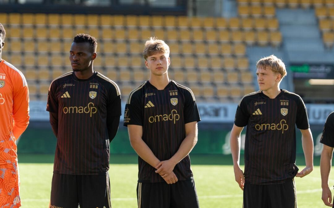 Akatemian viikko – Haastattelussa Eerik Salmivuori